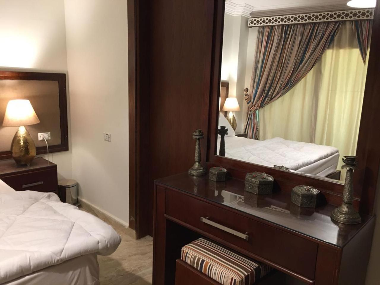 El Aida Pyramids View Hotel Kafret el-Gabal Zewnętrze zdjęcie